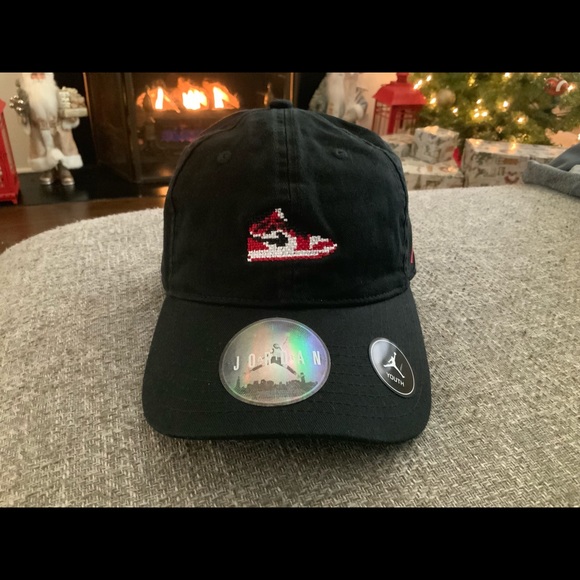 jordan 1 hat